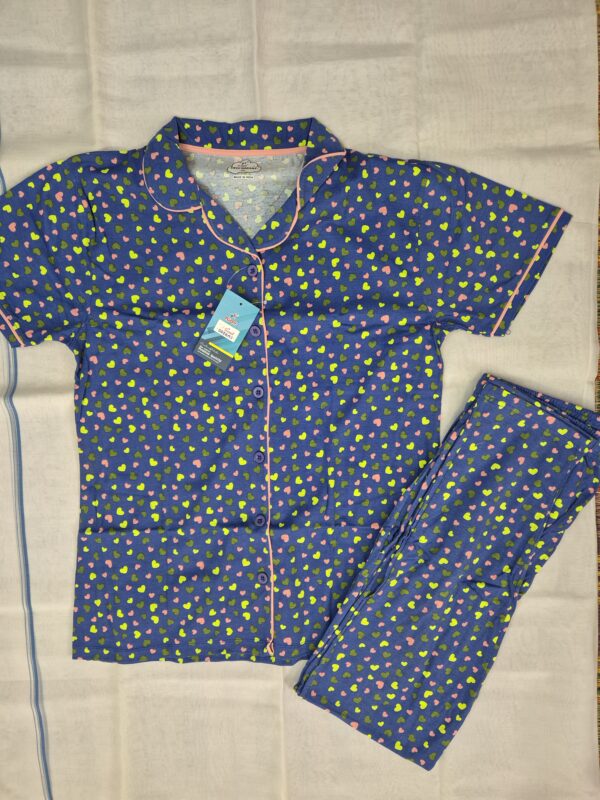 20260520_170156 Pyjama (Collar)