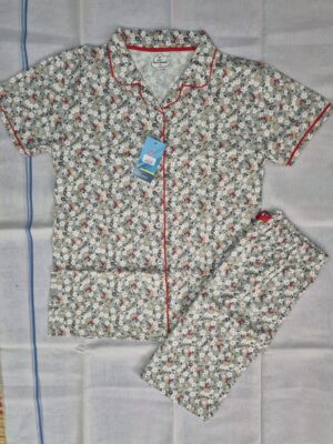 20260520_170317 Pyjama (Collar)