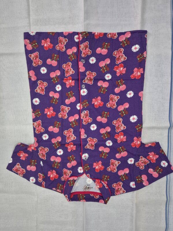 20260520_171040 Pyjama (Collar)
