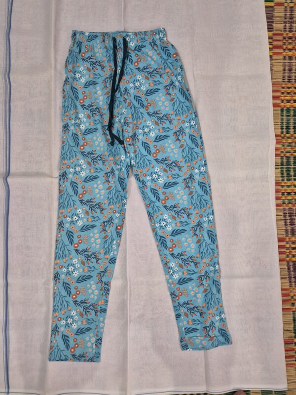 20260520_171713 Pyjama (Collar)