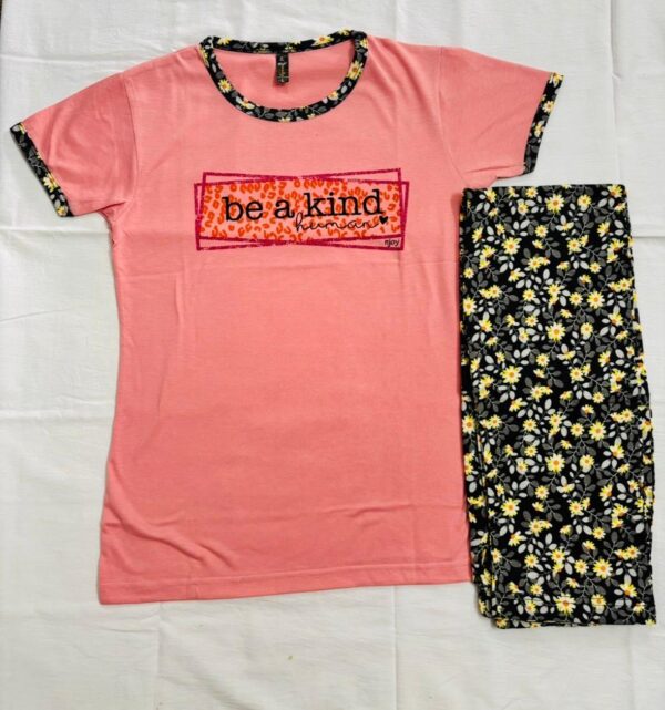 WhatsApp Image 2026-05-14 at 8.06.21 PM (4) Women's Cotton Printed Pyjama Set